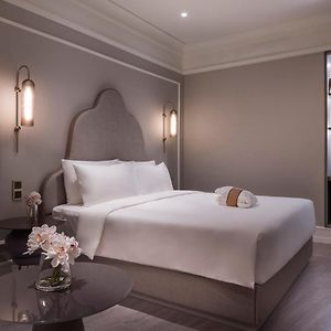 Standard King Room No Window